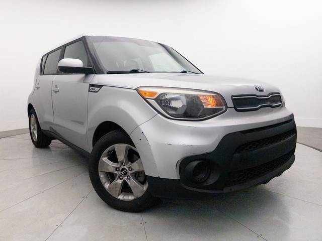 2017 Kia Soul Base FWD photo