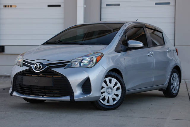 2016 Toyota Yaris L FWD photo