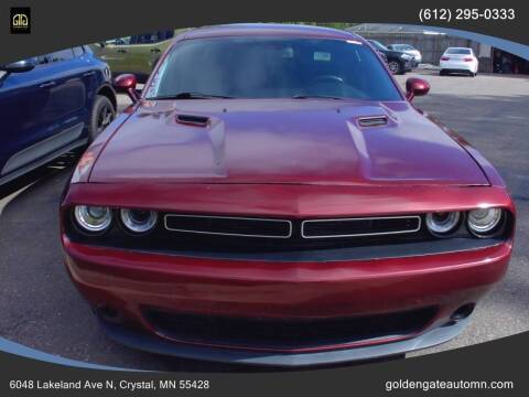 2017 Dodge Challenger SXT RWD photo