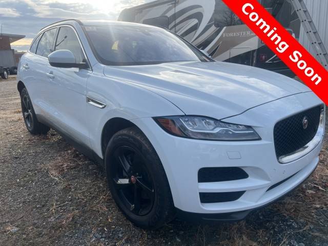 2017 Jaguar F-Pace 35t Prestige AWD photo