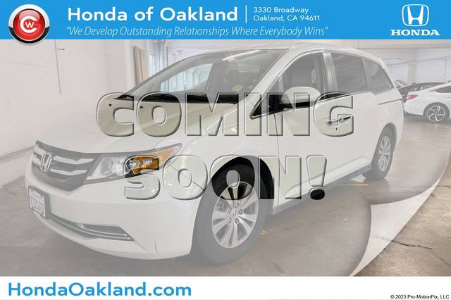 2017 Honda Odyssey SE FWD photo