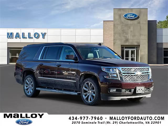 2017 Chevrolet Suburban LT 4WD photo