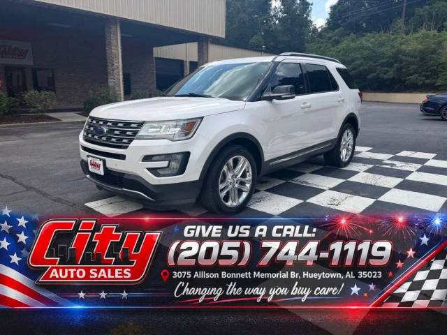 2017 Ford Explorer XLT 4WD photo