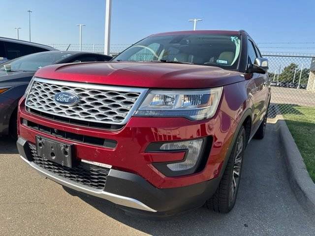 2017 Ford Explorer Platinum 4WD photo
