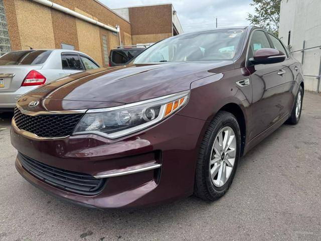 2017 Kia Optima LX FWD photo