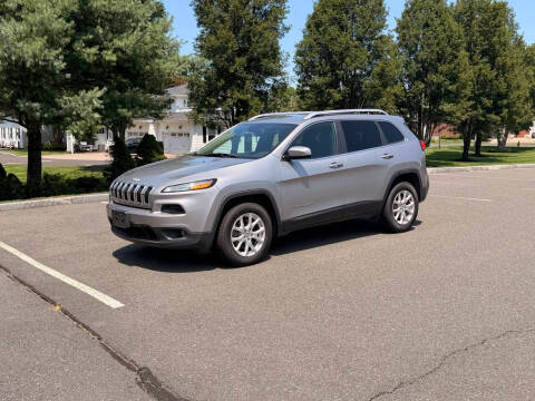 2017 Jeep Cherokee Latitude 4WD photo