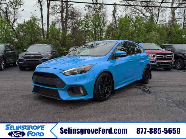 2017 Ford Focus RS AWD photo