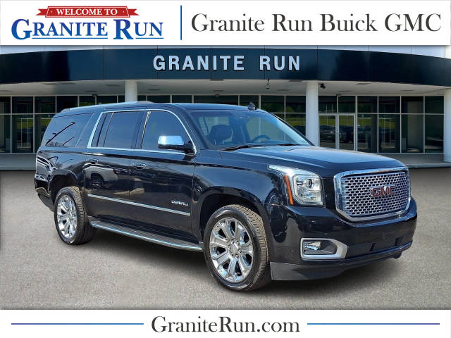 2017 GMC Yukon XL Denali 4WD photo