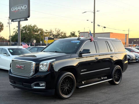 2017 GMC Yukon Denali RWD photo