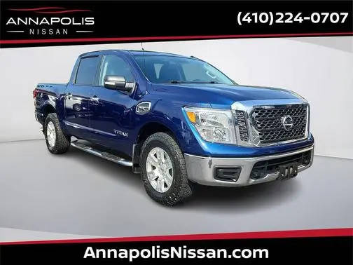 2017 Nissan Titan SV 4WD photo