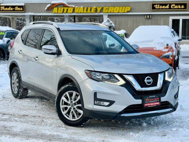 2017 Nissan Rogue SV AWD photo
