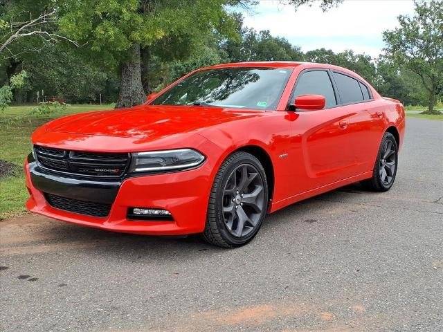 2017 Dodge Charger R/T RWD photo