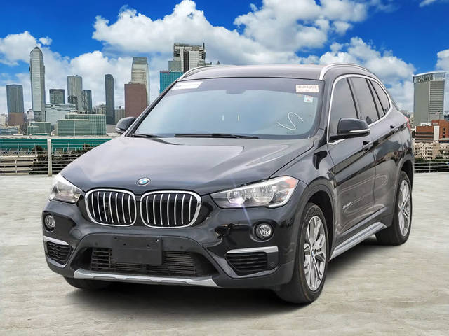 2017 BMW X1 sDrive28i FWD photo