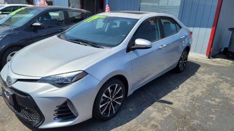 2017 Toyota Corolla SE FWD photo