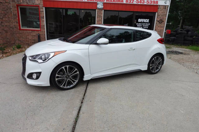 2016 Hyundai Veloster Turbo FWD photo