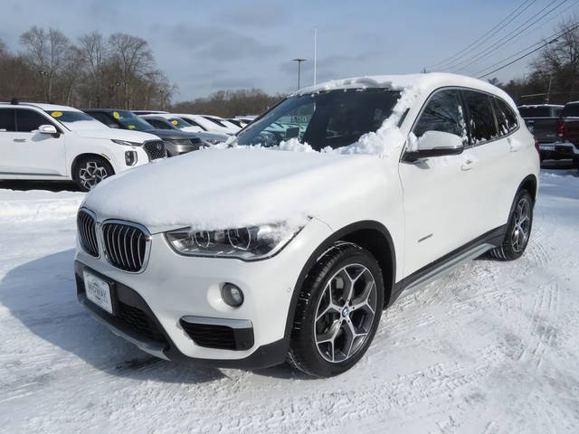 2017 BMW X1 xDrive28i AWD photo