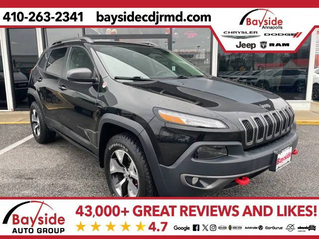 2016 Jeep Cherokee Trailhawk 4WD photo