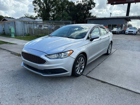 2017 Ford Fusion SE FWD photo