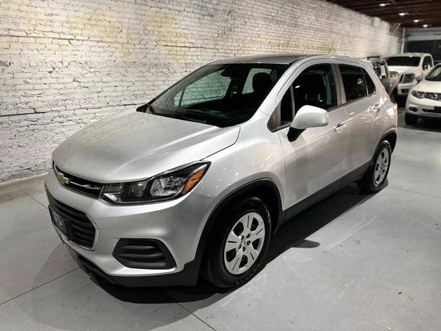 2017 Chevrolet Trax LS FWD photo