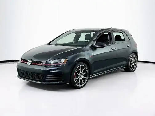 2017 Volkswagen Golf GTI SE FWD photo