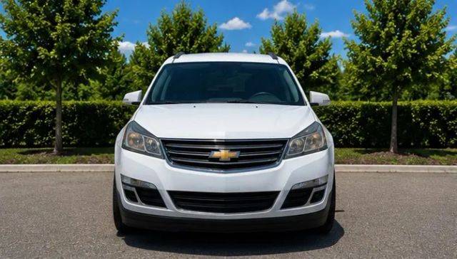 2016 Chevrolet Traverse LT FWD photo