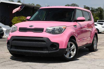 2017 Kia Soul Base FWD photo