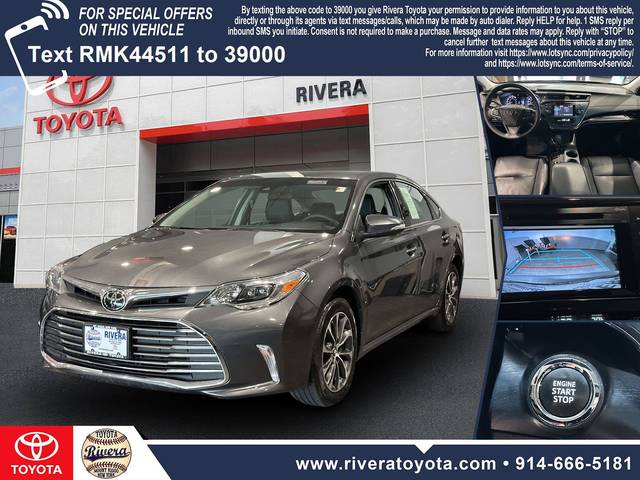 2017 Toyota Avalon XLE FWD photo