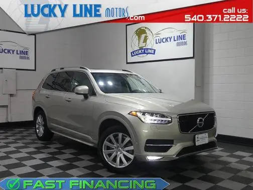 2017 Volvo XC90 Momentum AWD photo