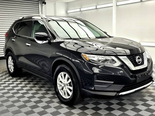 2017 Nissan Rogue SV AWD photo