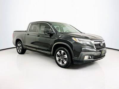 2017 Honda Ridgeline RTL-T AWD photo