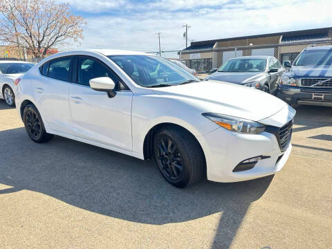 2017 Mazda 3 Sport FWD photo