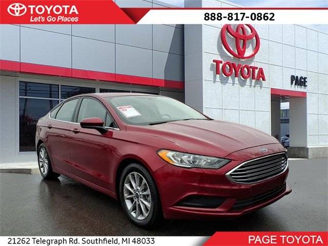 2017 Ford Fusion SE FWD photo