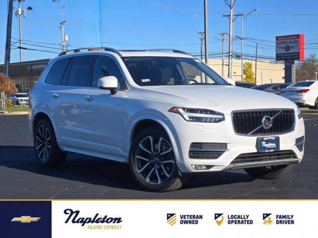 2017 Volvo XC90 Momentum AWD photo