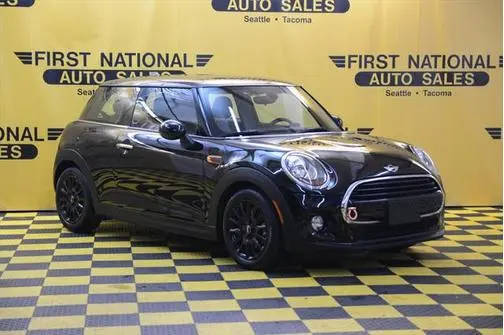 2017 MINI Hardtop 2 Door Cooper FWD photo