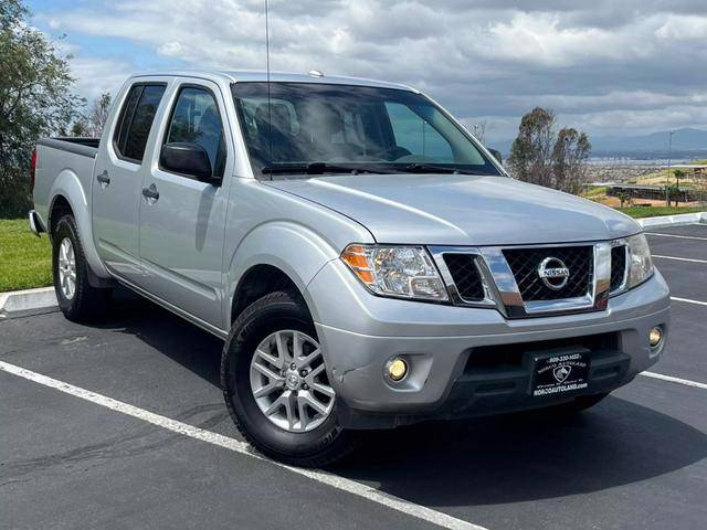 2017 Nissan Frontier SV V6 RWD photo