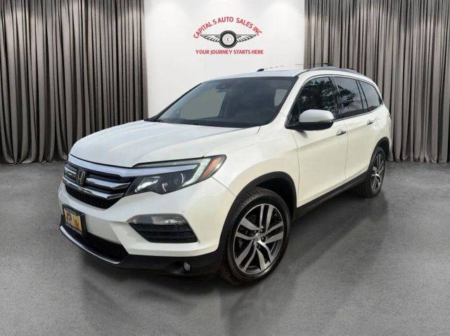 2017 Honda Pilot Elite AWD photo