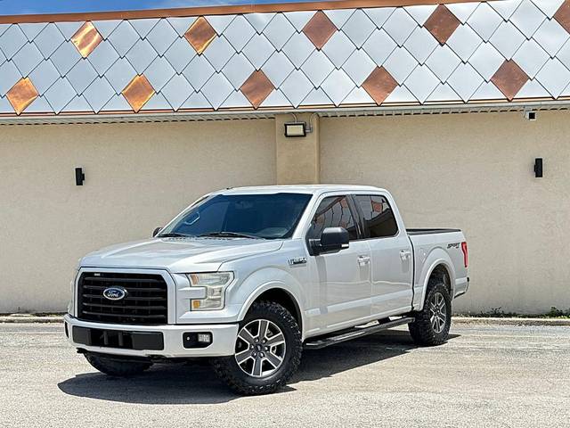 2017 Ford F-150 XLT 4WD photo