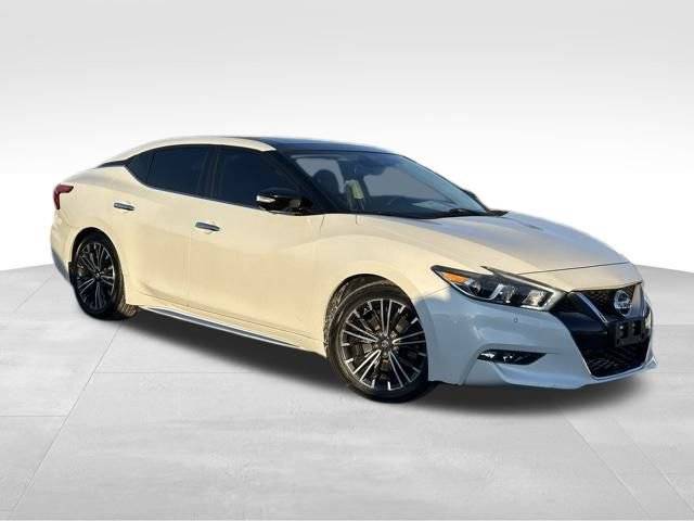 2017 Nissan Maxima Platinum FWD photo