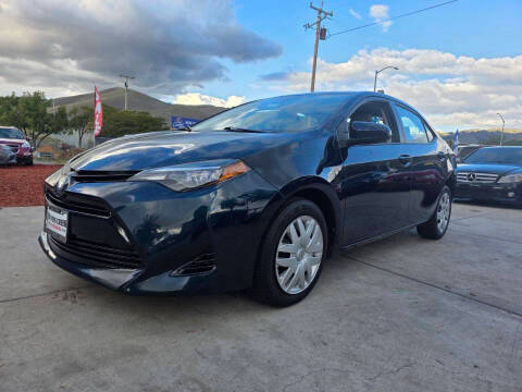 2017 Toyota Corolla LE FWD photo