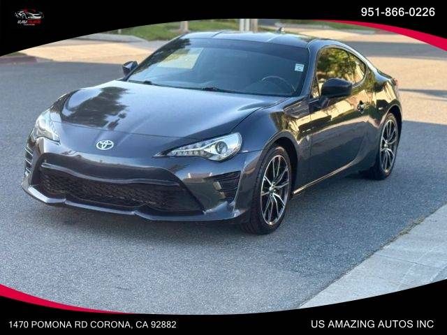2017 Toyota 86  RWD photo