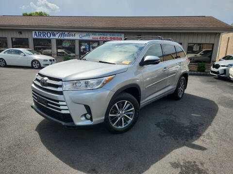 2017 Toyota Highlander XLE AWD photo
