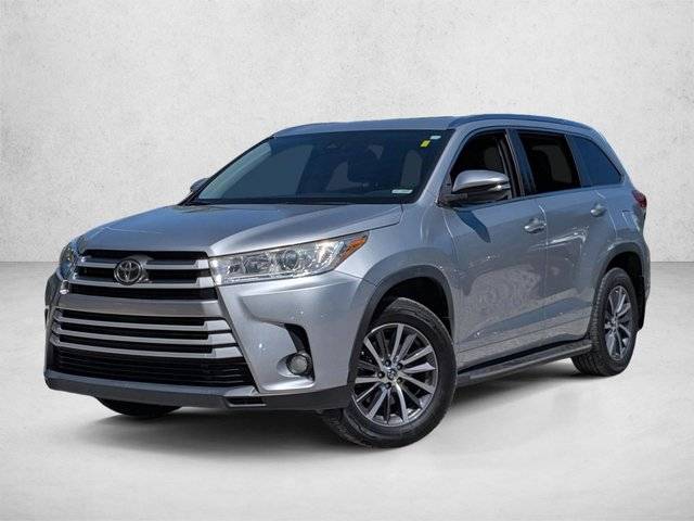 2017 Toyota Highlander XLE FWD photo