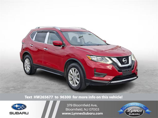 2017 Nissan Rogue SV AWD photo