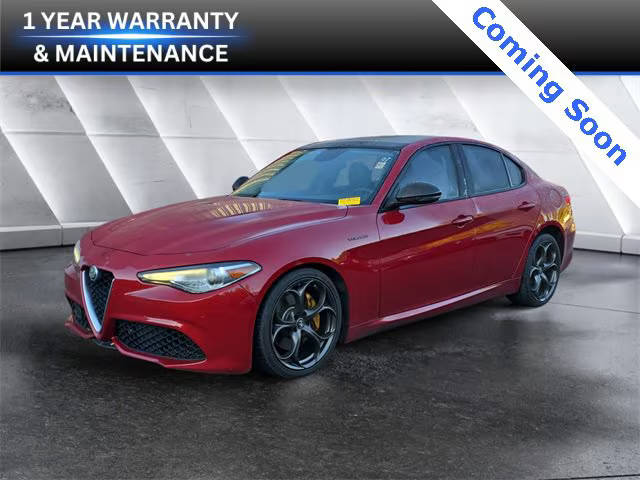 2017 Alfa Romeo Giulia Ti RWD photo