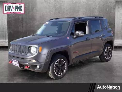 2017 Jeep Renegade Trailhawk 4WD photo