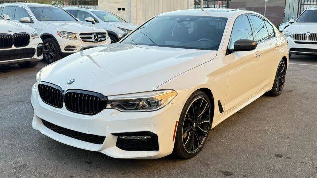 2017 BMW 5 Series 540i RWD photo