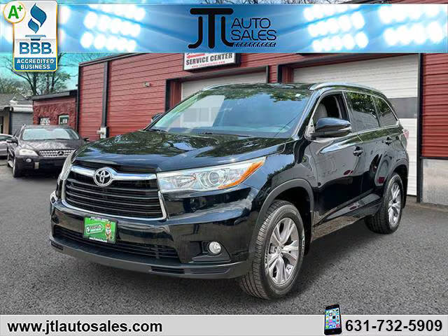 2015 Toyota Highlander XLE AWD photo