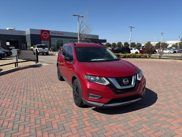 2017 Nissan Rogue SV FWD photo