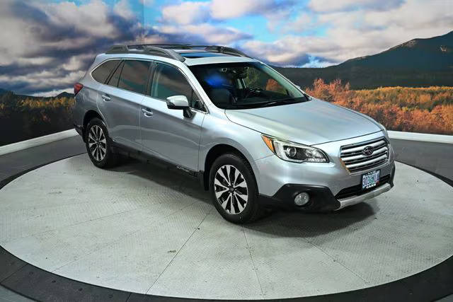 2017 Subaru Outback Limited AWD photo