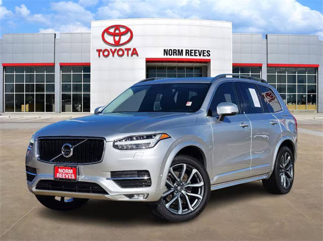 2017 Volvo XC90 Momentum AWD photo